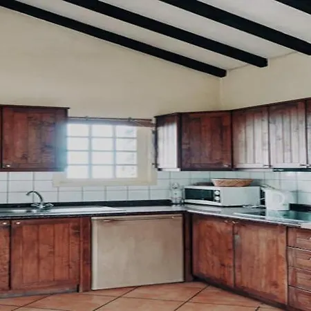 Holiday home In With A Washing Machine